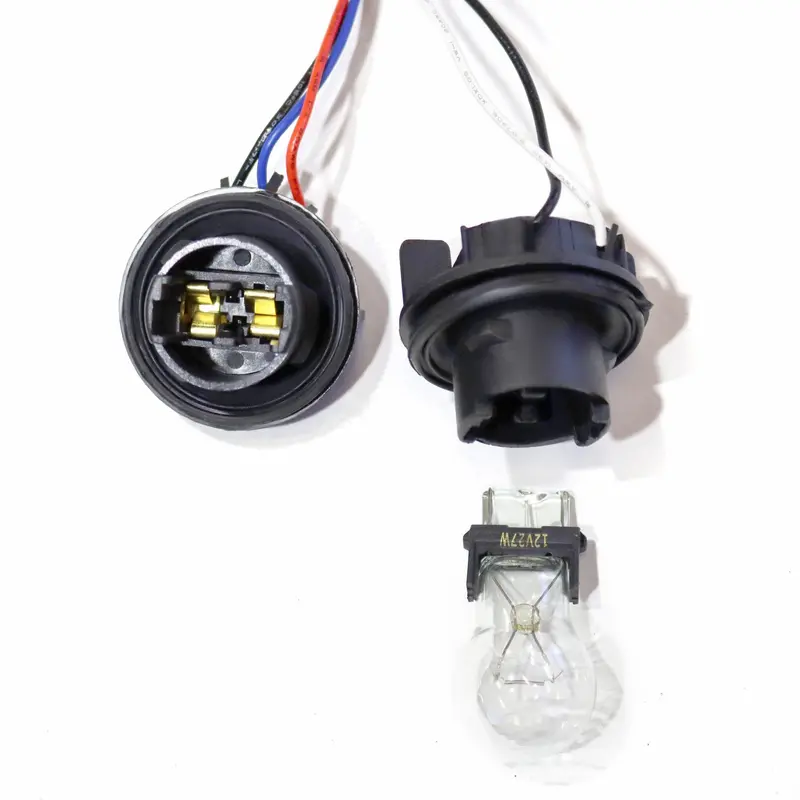 Alpharex 652200 Oem-Compatible Wiring Adapter For Aftermarket Taillight Installations 1